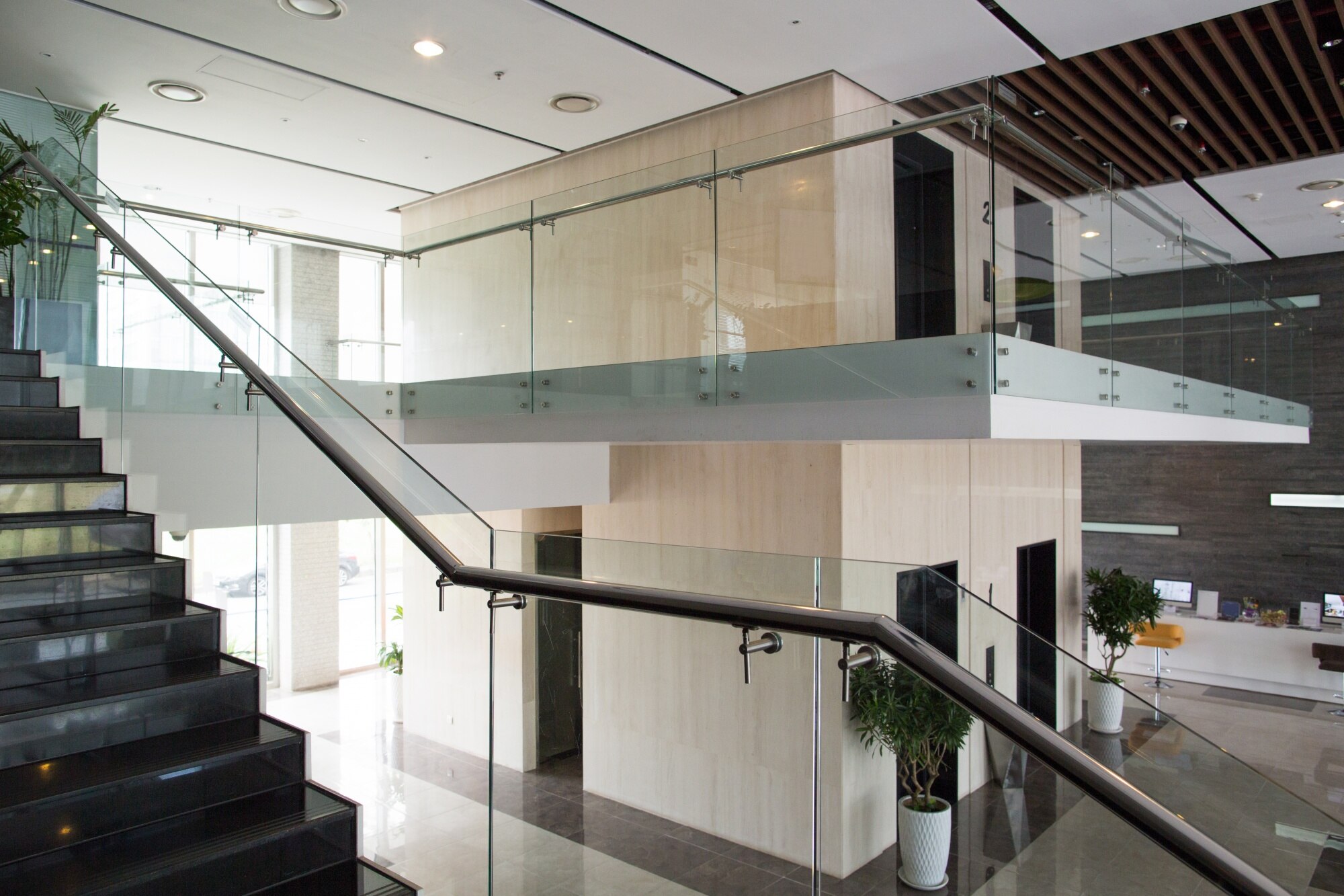 Modern office architecture